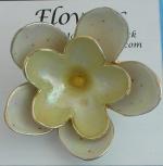 Flower Set 1 lg 1 sm - MOP & Gold