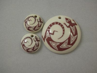 Native American Design Pendant Set