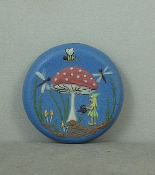 Elf w/ watercan Focal Bead 